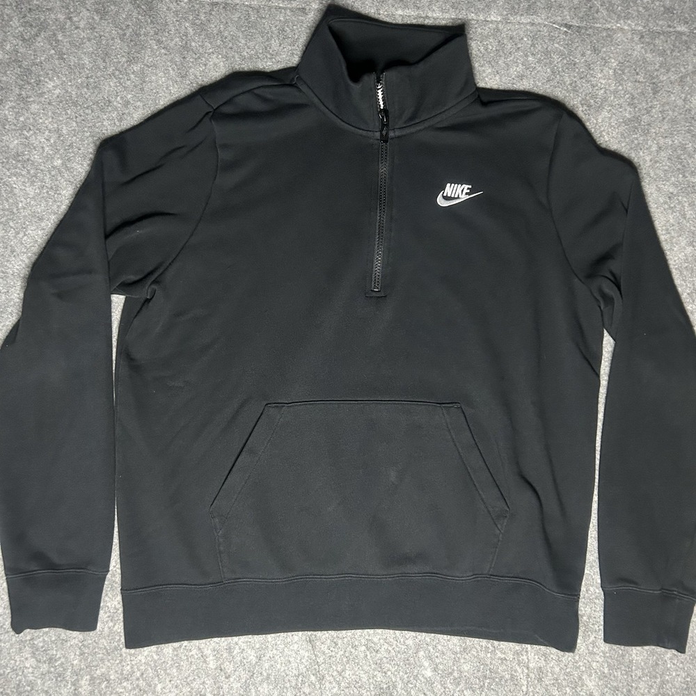 Nike Men's Medium Black Quarter Zip Pullover Sweater